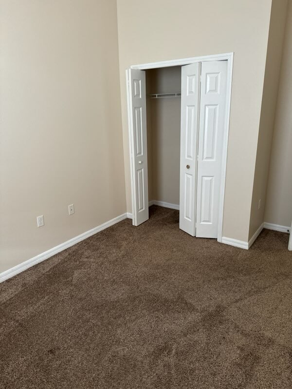 Building Photo - 7522 39th Pl N