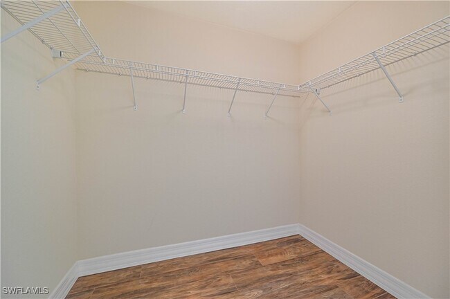 Building Photo - 11041 Yellow Poplar Dr