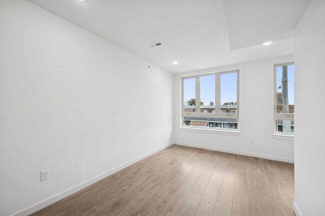 Building Photo - 1454 N 57th St