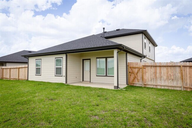 Building Photo - 31055 Brightwell Bnd