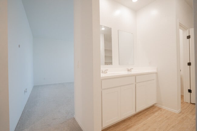 Building Photo - 46870 W Cansados Rd