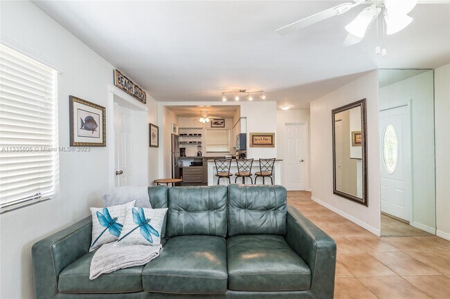 Building Photo - 26 NE 3rd St