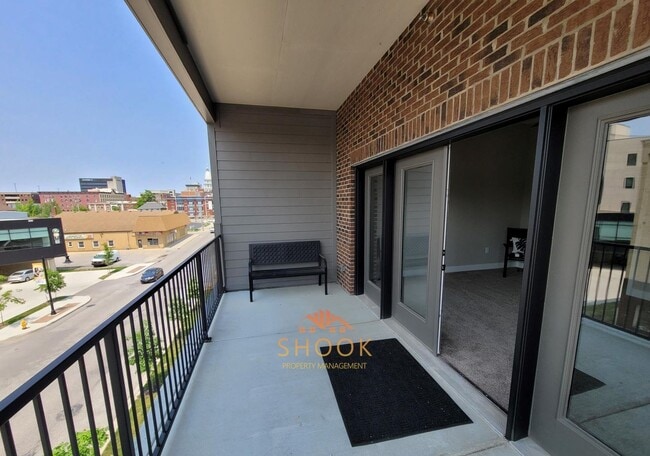 Building Photo - Brownstone Condominiums
