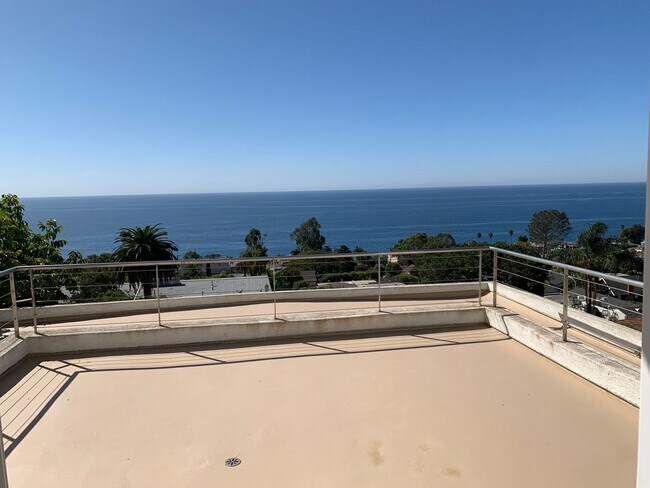 Building Photo - OCEAN VIEW Home for Rent! Please contact Wayne at (818) 261-9881 or wbutts9661@gmail.com for more...