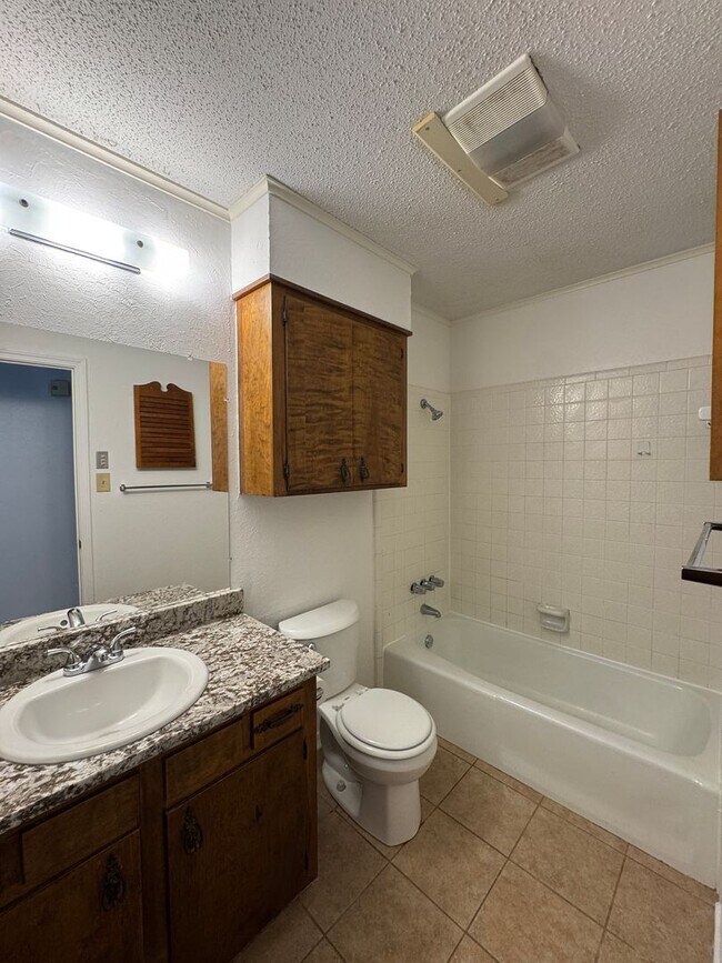Building Photo - Rental Property in Bossier City