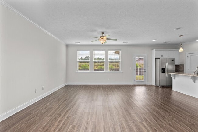 Building Photo - 948 Newburn Dr