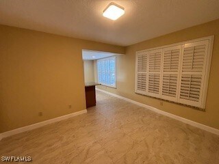 Building Photo - 444 Tudor Dr