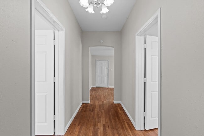 Building Photo - 4020 Avenue O 1/2