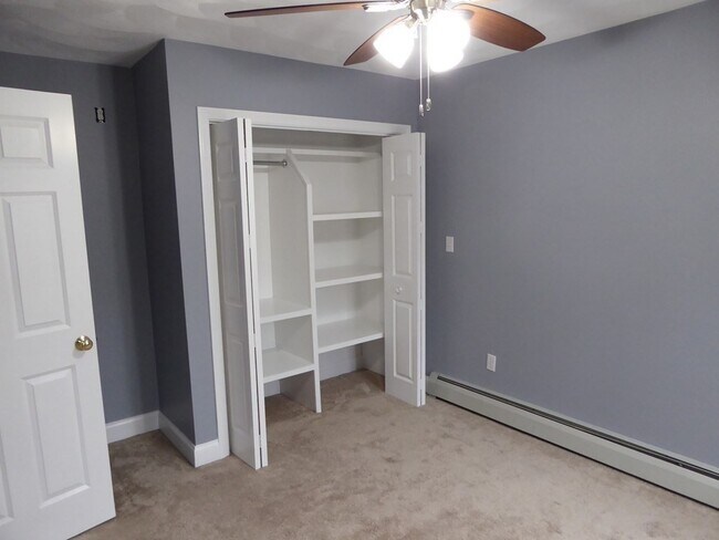 Building Photo - 61 Baxter St