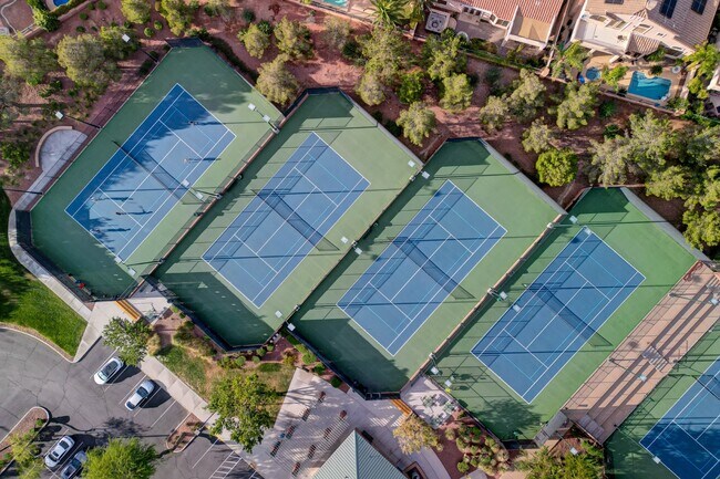 Building Photo - 11052 Orense Dr