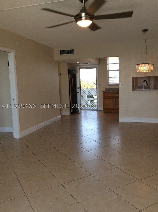 Building Photo - 3000 Marcos Dr