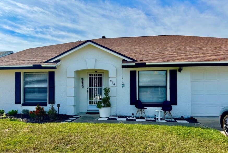 Primary Photo - 684 Starstone Dr