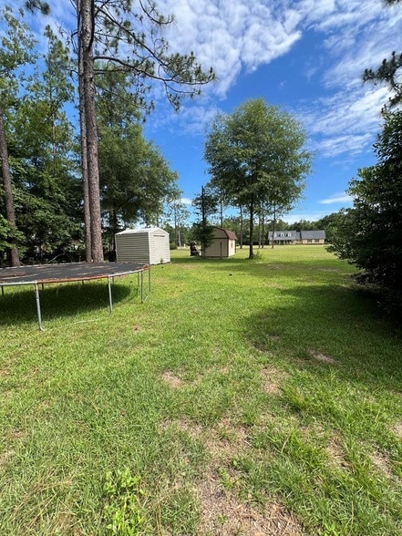 Building Photo - 1499 Shrine Club Rd