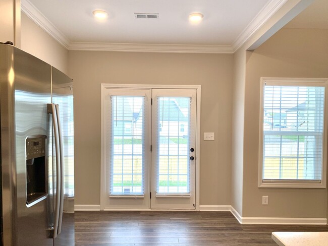 Building Photo - 421 Ayden Ln