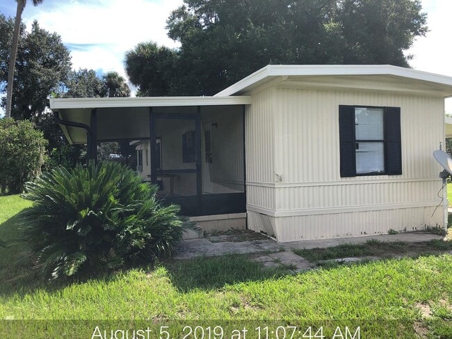 Building Photo - 102 Hoover Ln
