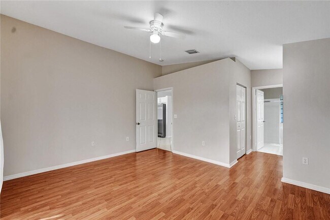 Building Photo - 5248 NW 117th Ave