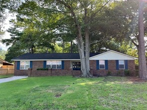 Building Photo - Brick Ranch in Columbia County