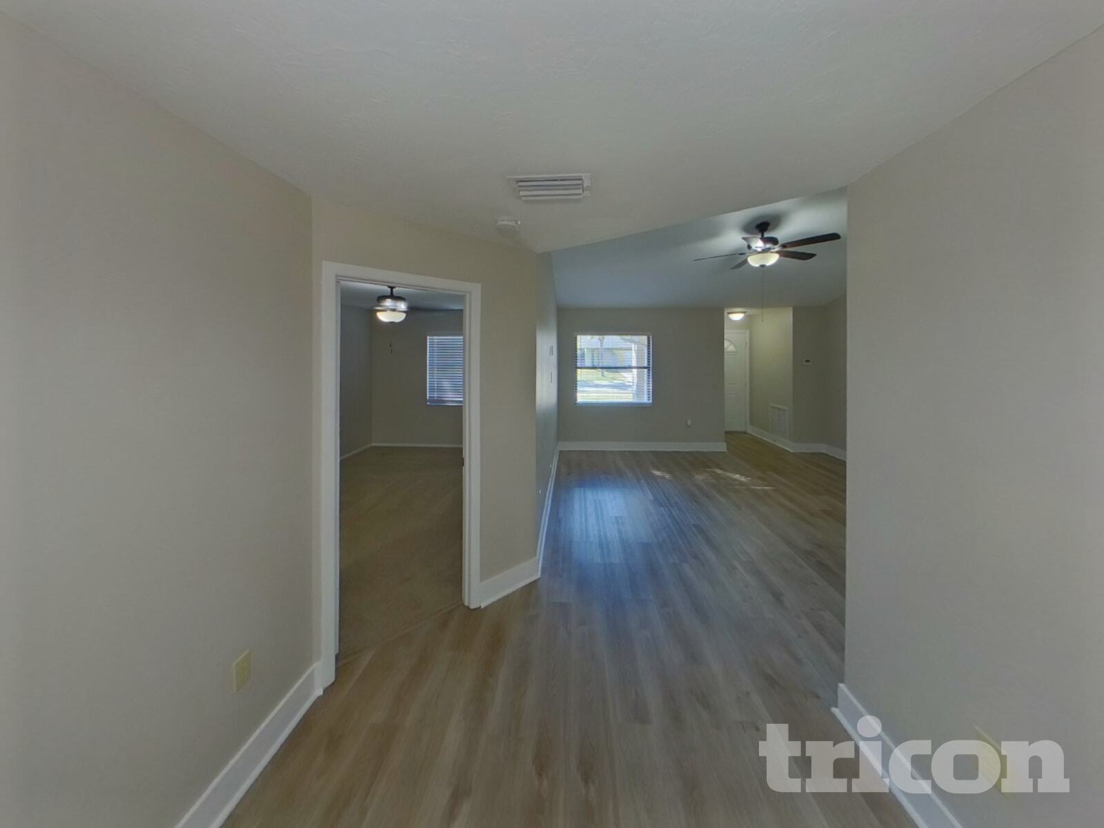 Building Photo - 1074 Deer Hollow Way