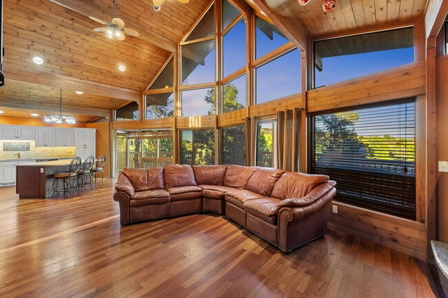 Building Photo - 13912 Grey Bears Trail