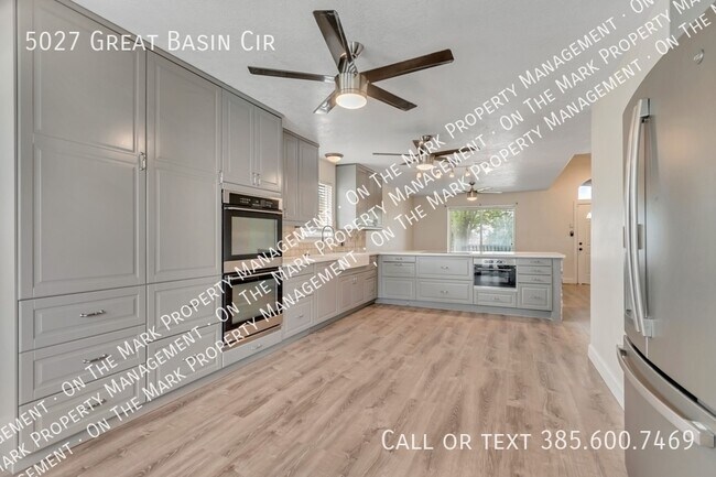 Building Photo - 5027 Great Basin Cir