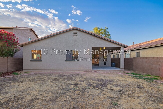 Building Photo - 45305 Balboa Dr