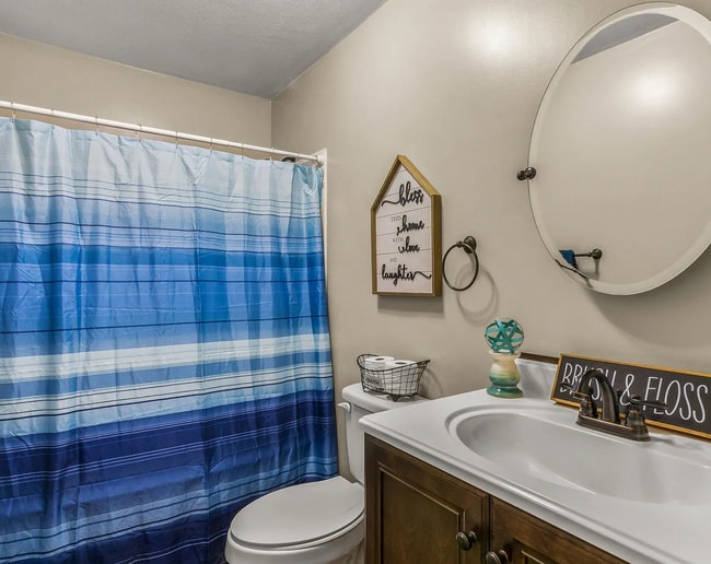 Building Photo - LOOK AT THIS GEM!  Schedule A Tour Today!!