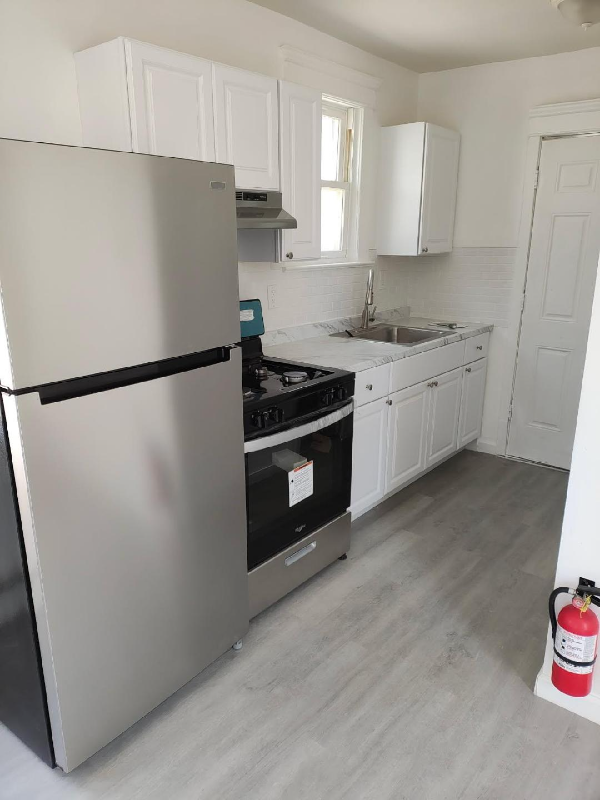 Primary Photo - 738 Cortlandt St