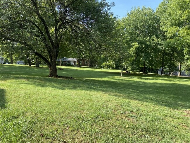 Building Photo - 6393 Eatons Creek Rd