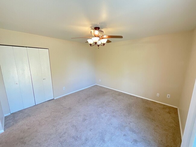 Building Photo - 1 Bedroom Townhome Available Near N Academy Blvd and Vickers Dr!