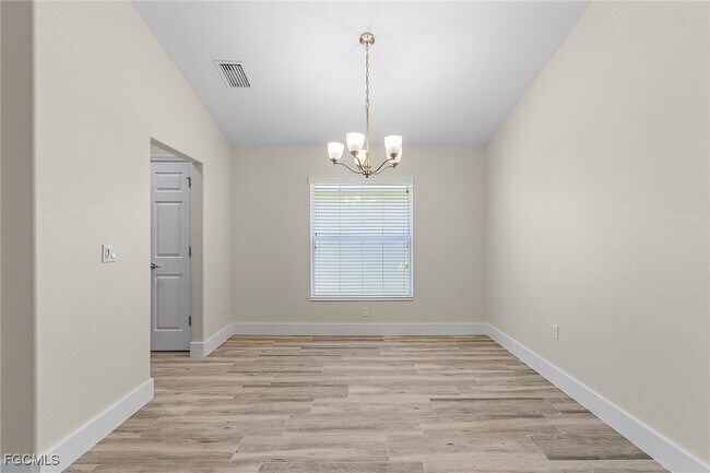 Building Photo - 2553 Anguilla Dr