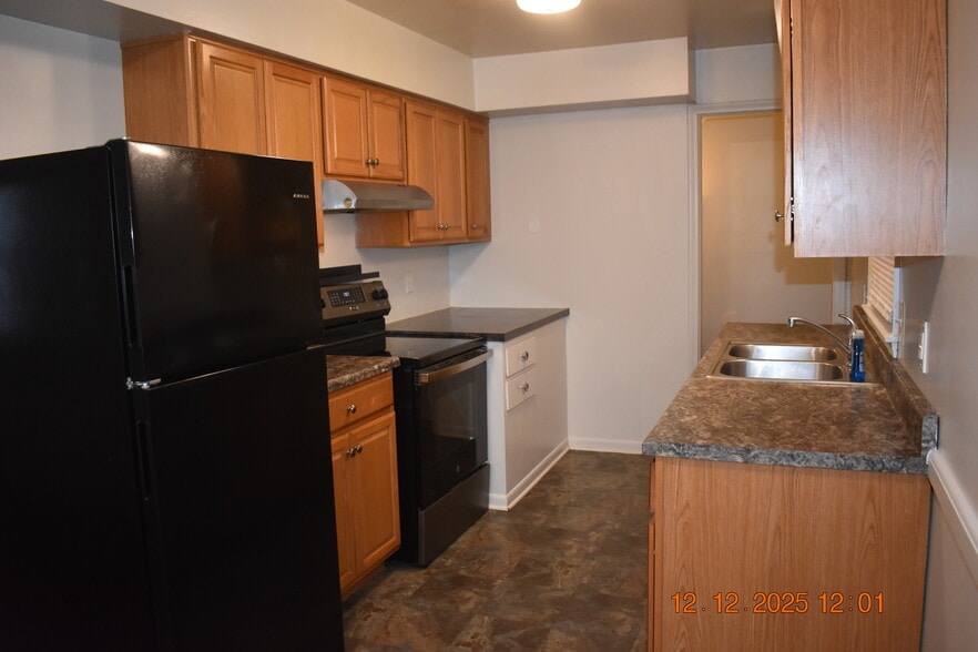 Building Photo - 5513 N 37th St