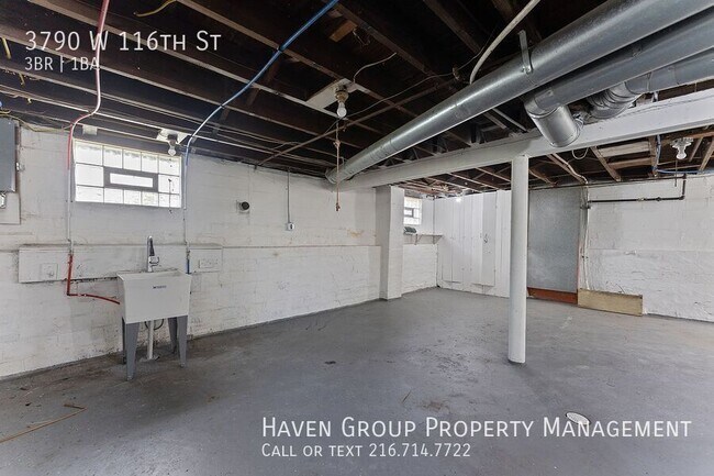 Building Photo - 3790 W 116th St