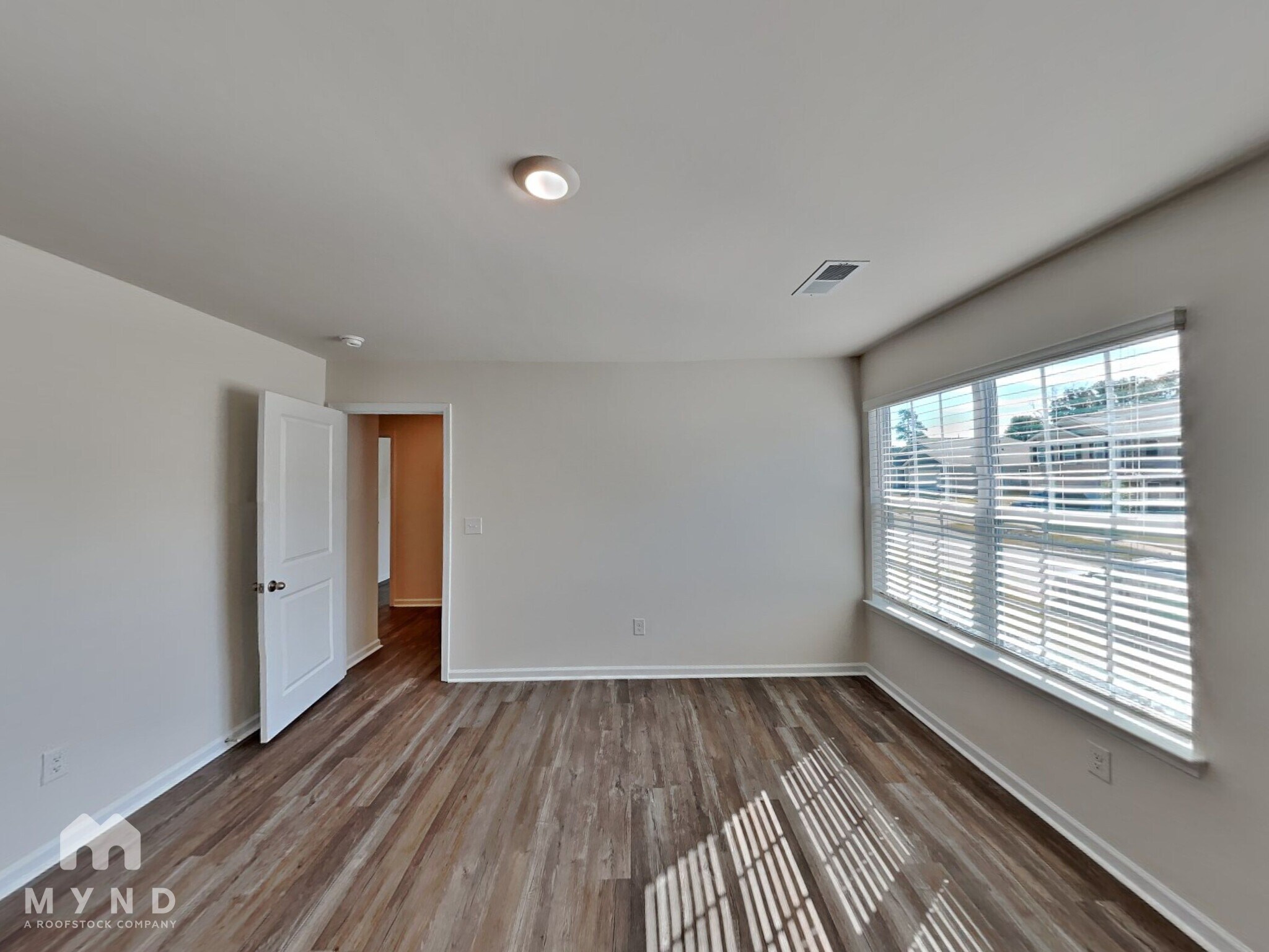 Building Photo - 2331 Mdw Strm Dr