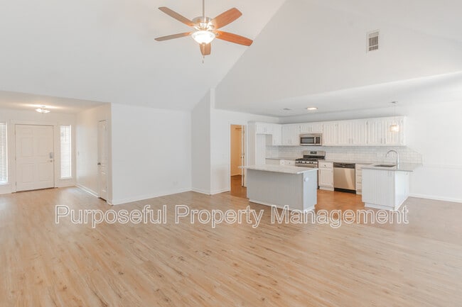 Building Photo - 4002 S 198th E Ave