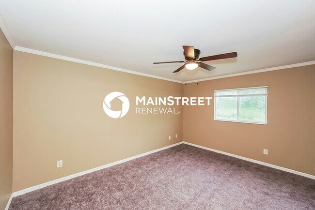 Building Photo - 3 Bedroom Pet-Friendly Home in North Port, FL with Main Street Renewal