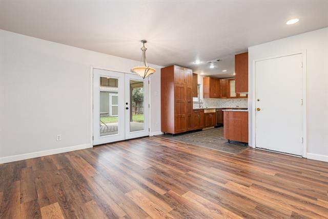 Building Photo - 920 Ashwood Dr