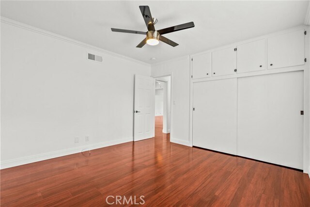 Building Photo - 23036 Burbank Blvd