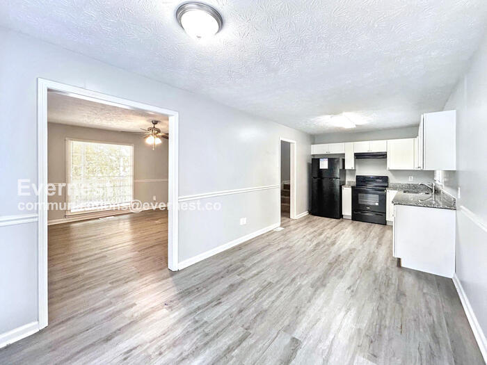 Building Photo - 118 Blackhawk Trail