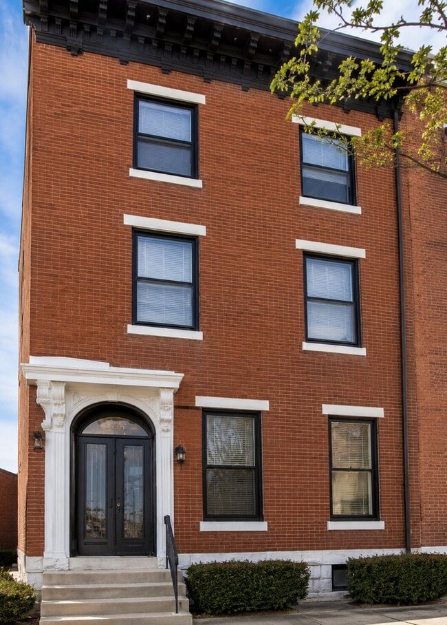 Building Photo - Spacious 2-Bedroom Apartment in Prime Fairmount Location | Pet Friendly