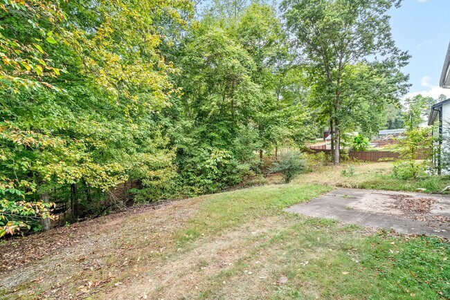 Building Photo - 510 Aspen Dr
