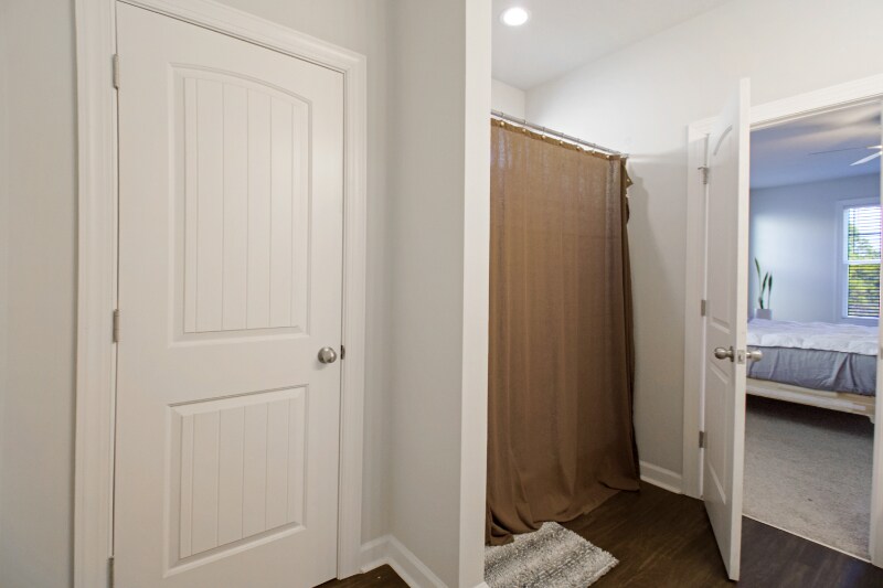 Building Photo - 2013 Folkstone Wds Ln