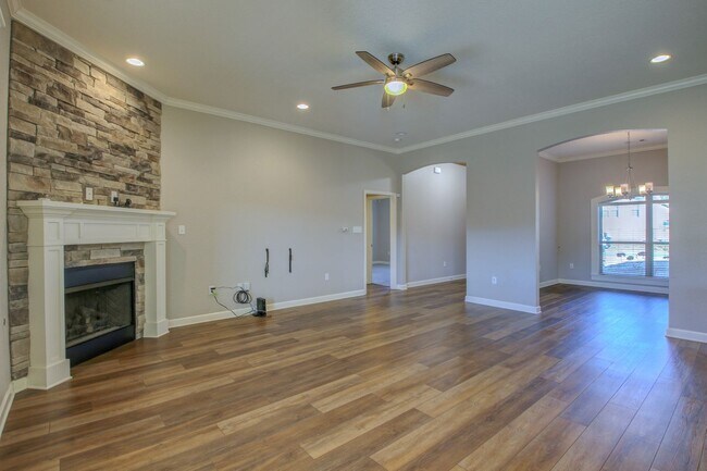 Building Photo - Miller's Glenn Subdivision