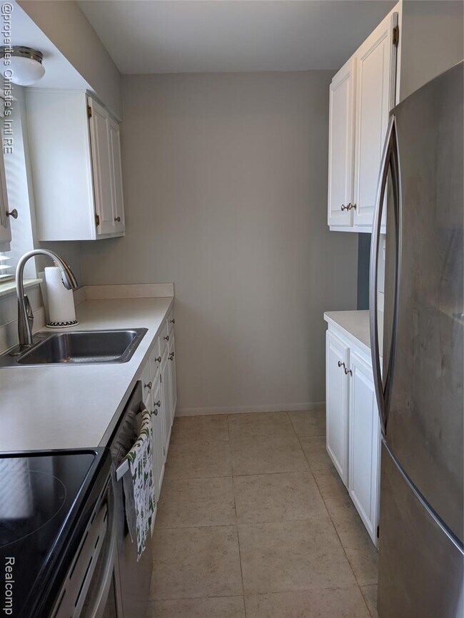 Building Photo - 1514 Normandy Rd