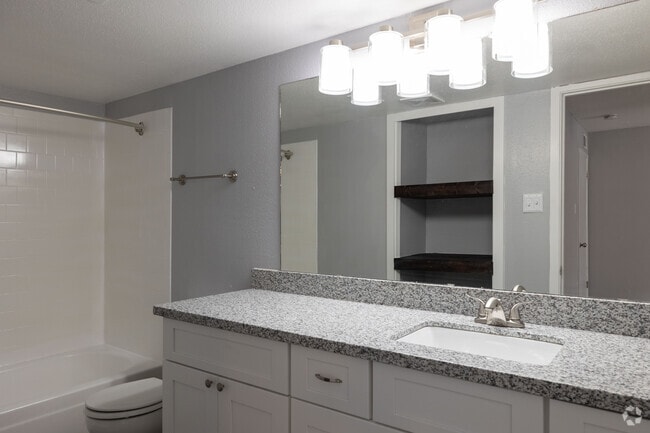 Building Photo - Belmont Place/La Fontaine