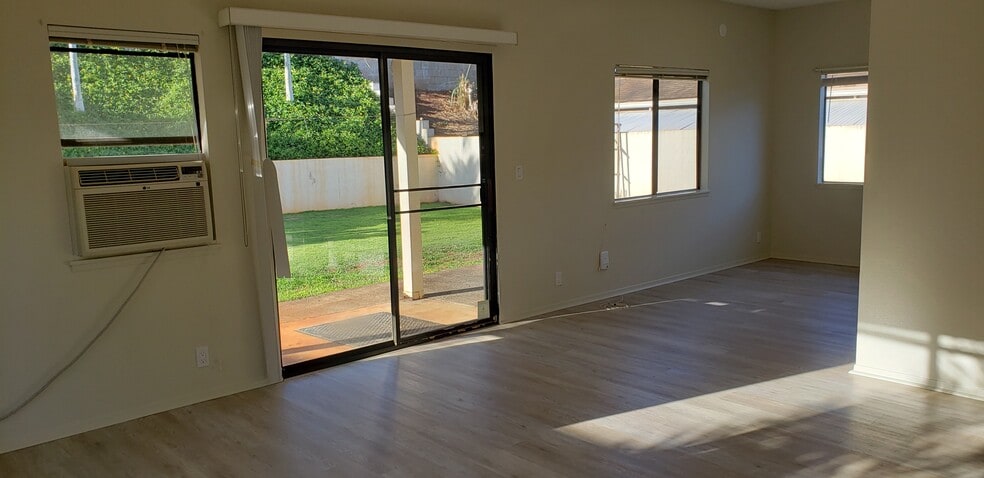 Building Photo - 94-324 Waimaka St