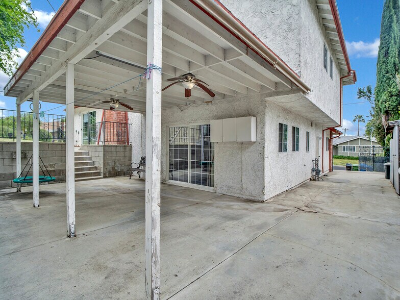 Building Photo - 10601 Kurt St