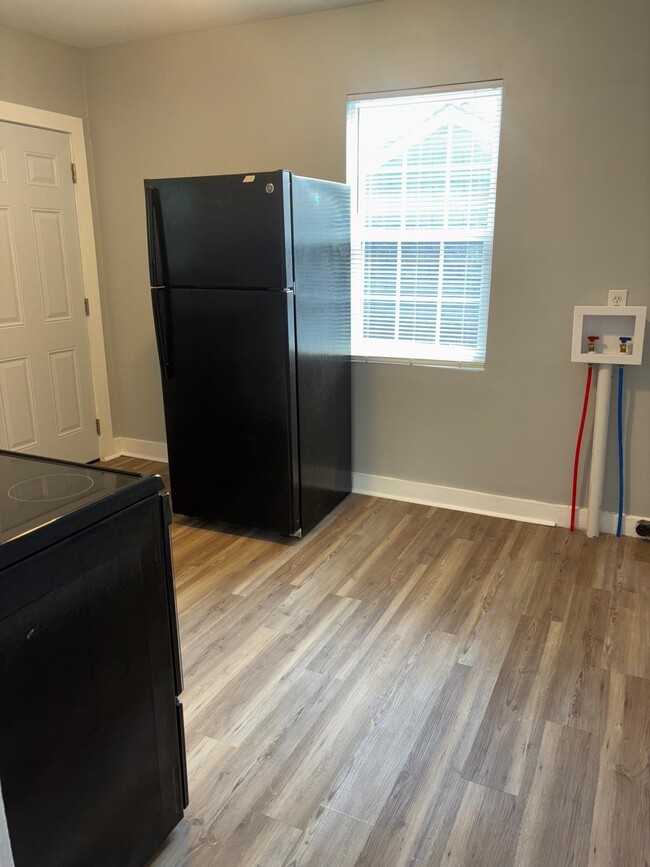 Building Photo - 260 Ryals Ave