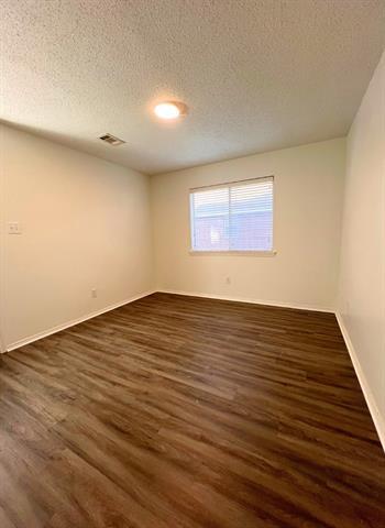 Building Photo - 292 Beech Dr