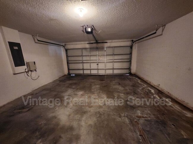 Building Photo - 13407 Copper Head Dr