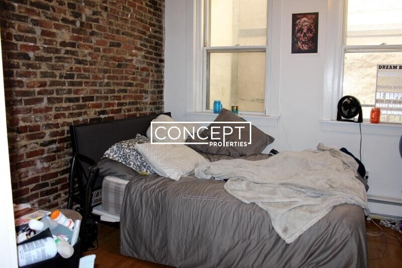 Building Photo - 15 Garden St